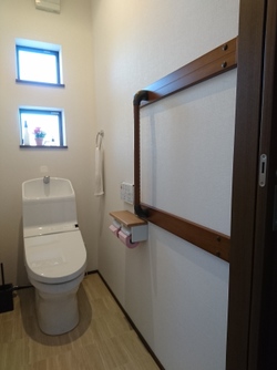 トイレに手すり（介護保険）　足利市